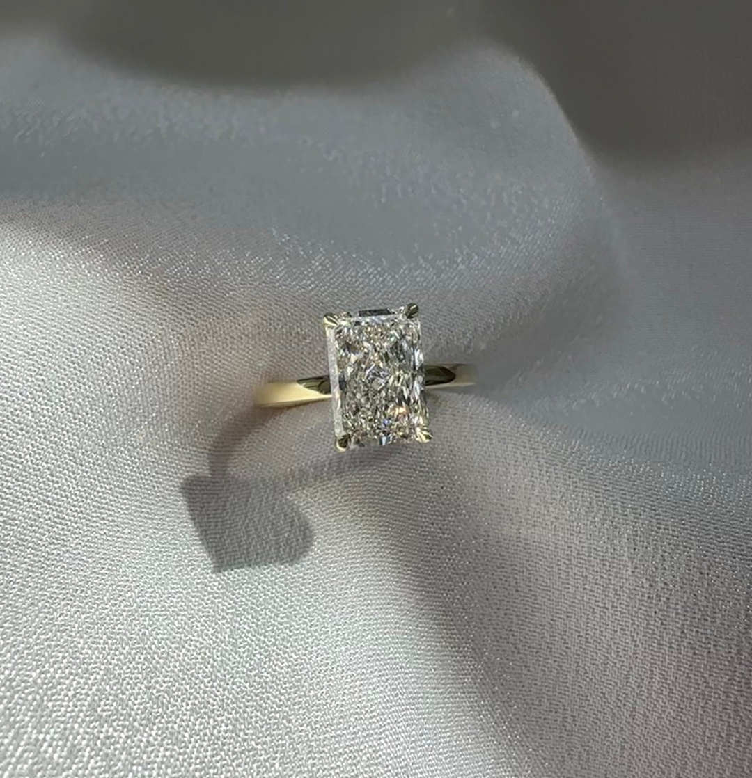 Solitaire Engagement Rings