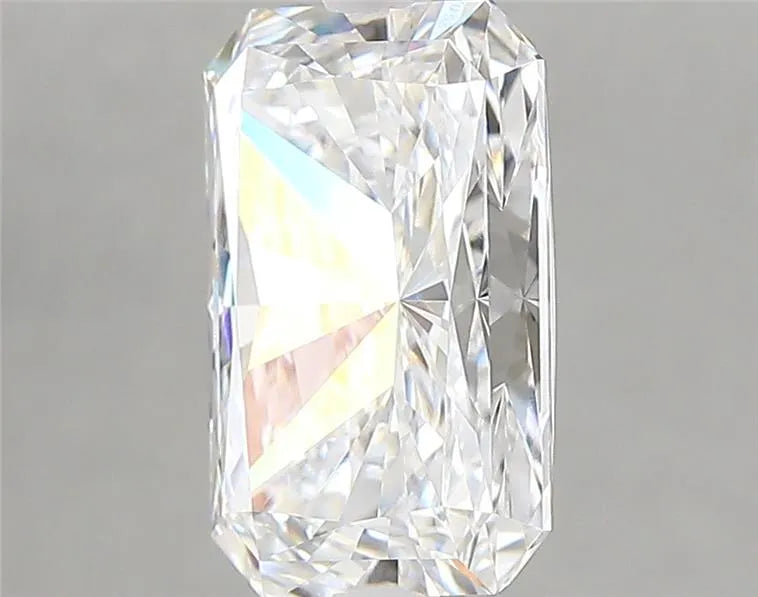 3.49 Carats RADIANT Diamond