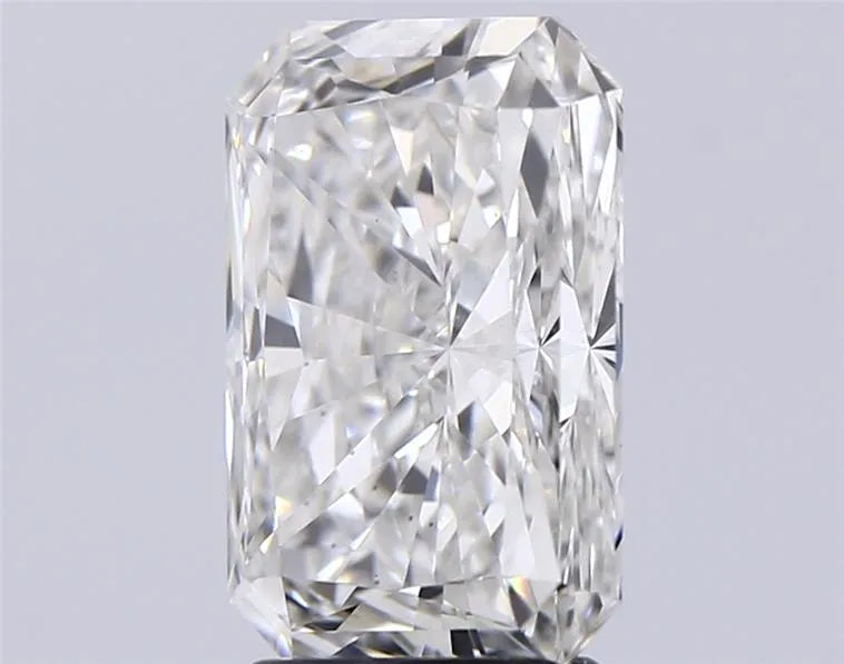 3.08 Carats RADIANT Diamond