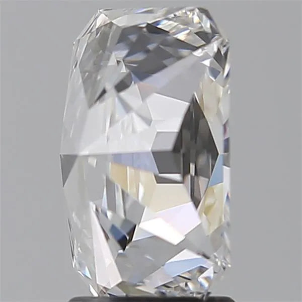 3.1 Carats RADIANT Diamond