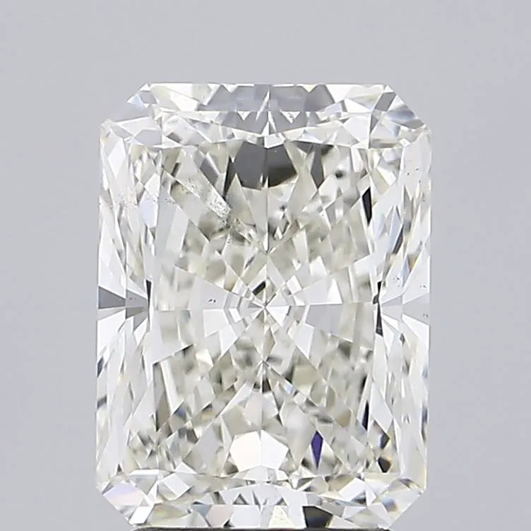3.03 Carats RADIANT Diamond