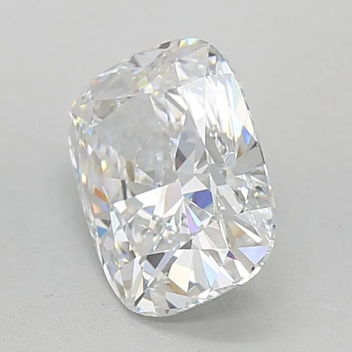 3.02ct Cushion brilliant Lab Grown Diamond (Colour E, Clarity VVS2, IGI Certified)