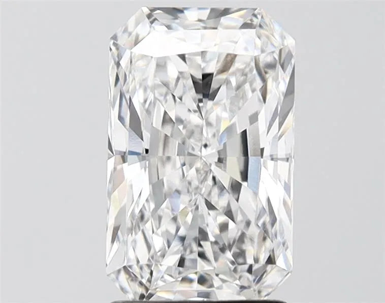 2.00ct Radiant Lab Grown Diamond (Colour D, Clarity VVS1, IGI Certified)