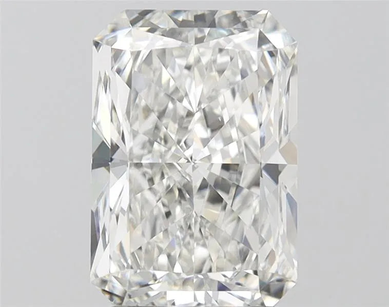 3.01 Carats RADIANT Diamond