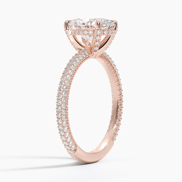 Oval 3-row pave setting