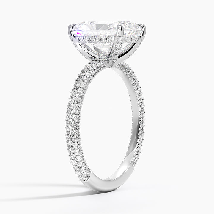 Radiant 3-row pave setting