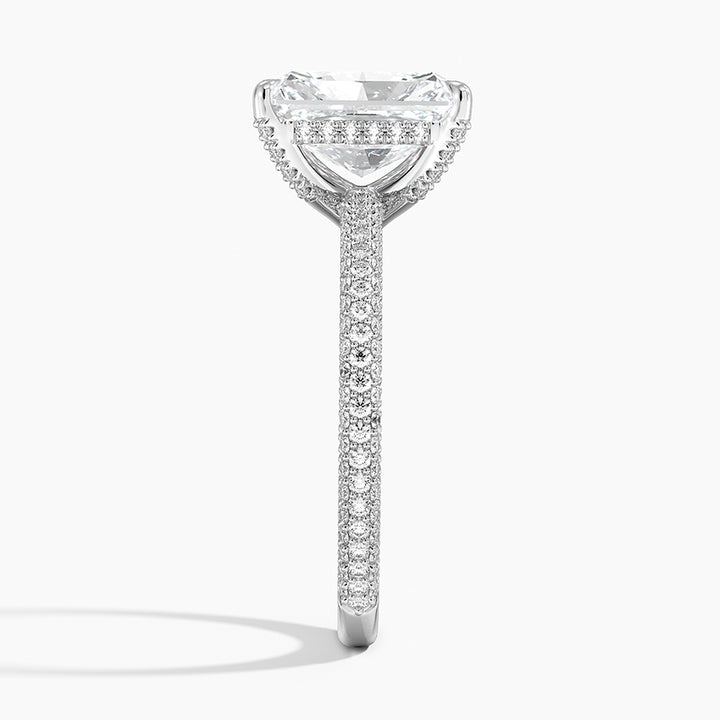 Radiant 3-row pave setting