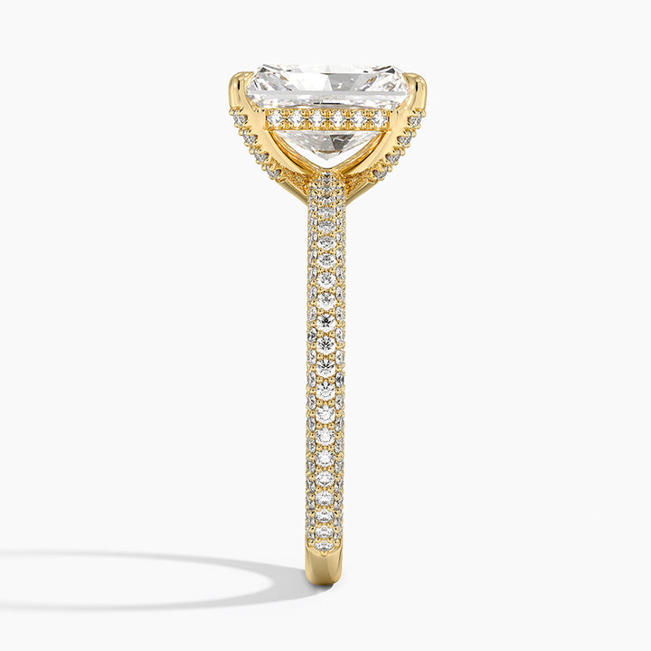 Radiant 3-row pave setting