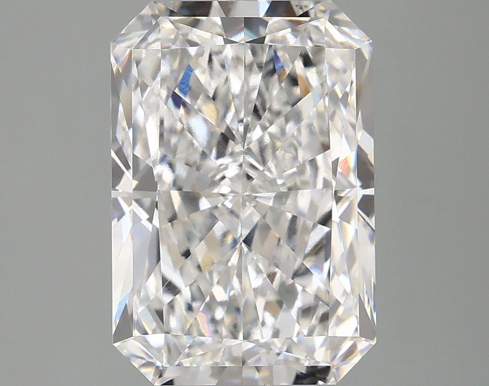4 Carats RADIANT Diamond