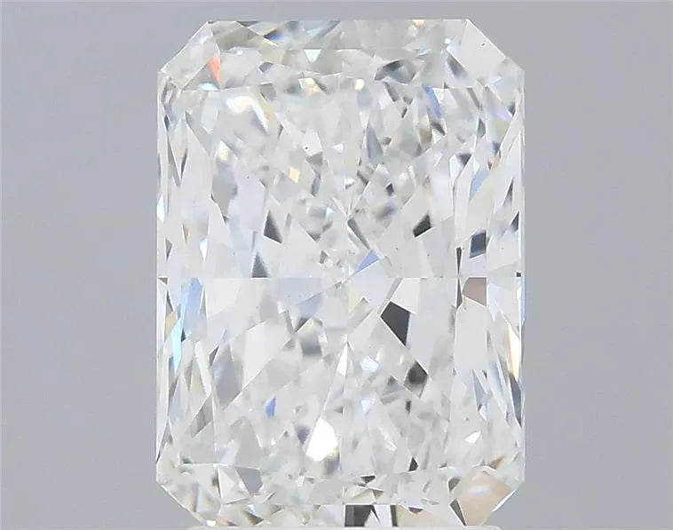 2.71 Carats RADIANT Diamond