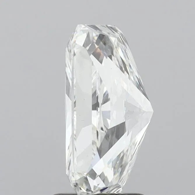 3.02 Carats RADIANT Diamond