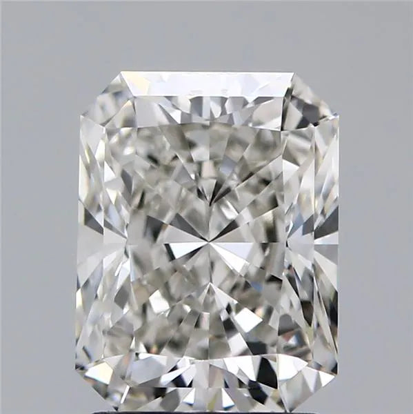 2.01 Carats RADIANT Diamond